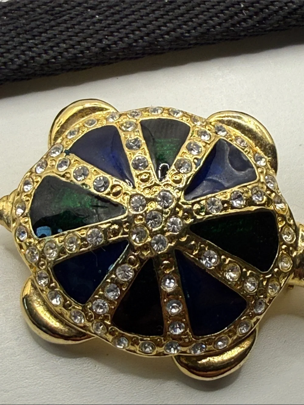 Vintage Gold-Tone Turtle Brooch Blue Green Enamel Clear Crystals high end look
